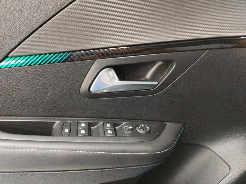 Peugeot 208 Eléctrico Allure 11