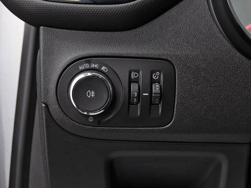 Opel CrossLand 1.5D 81kW (110CV) Elegance 14