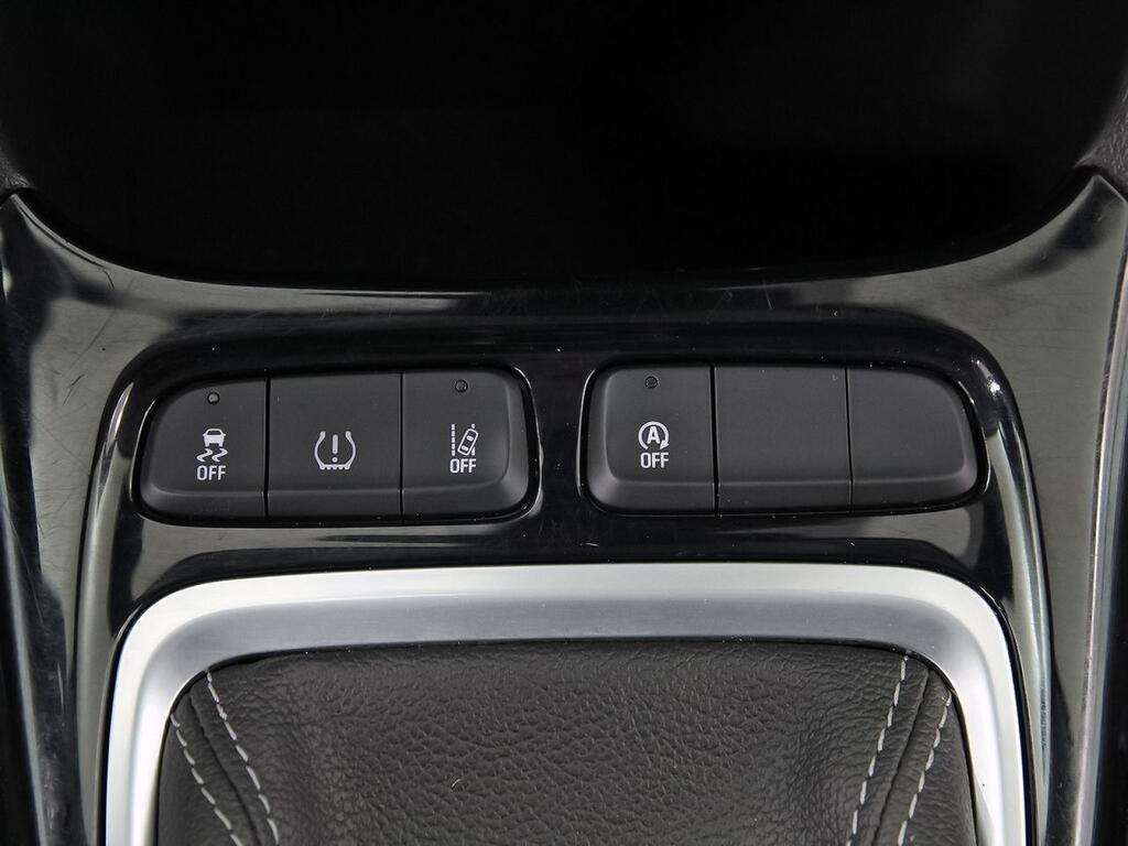 Opel CrossLand 1.5D 81kW (110CV) Elegance 25