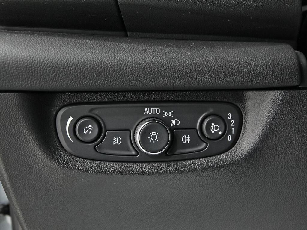 Opel Insignia ST Business Edition 1.5D DVH 90kW MT6 15