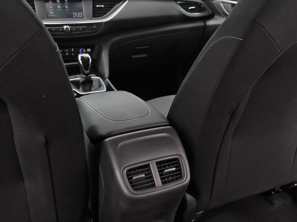 Opel Insignia ST Business Edition 1.5D DVH 90kW MT6 34
