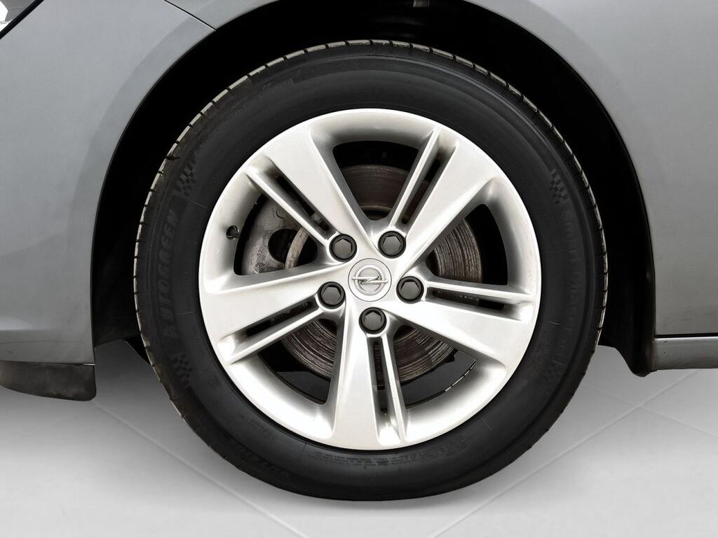 Opel Insignia ST Business Edition 1.5D DVH 90kW MT6 11