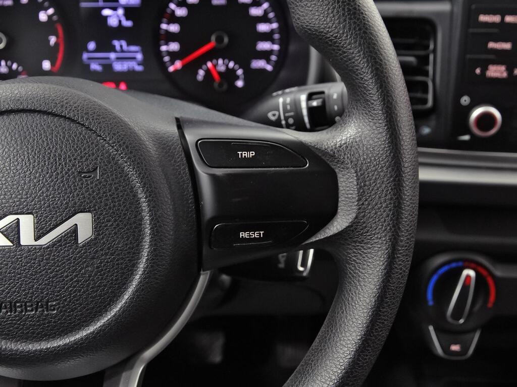 Kia Rio 1.2 DPi 62kW (84CV) Concept 18