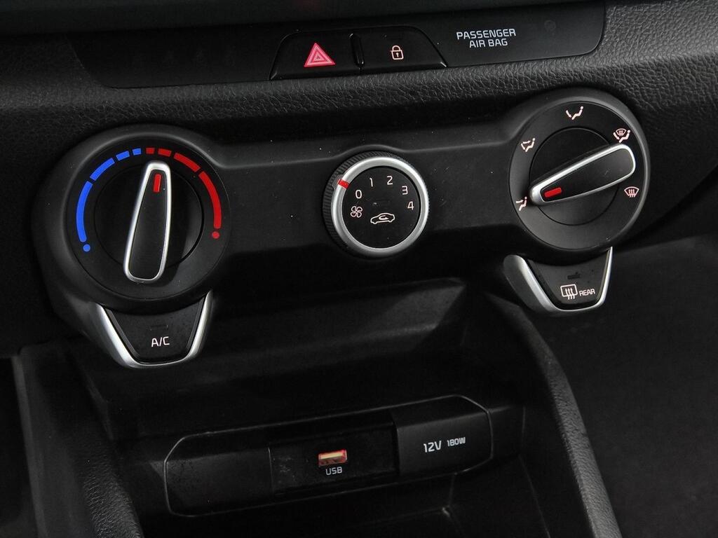 Kia Rio 1.2 DPi 62kW (84CV) Concept 21