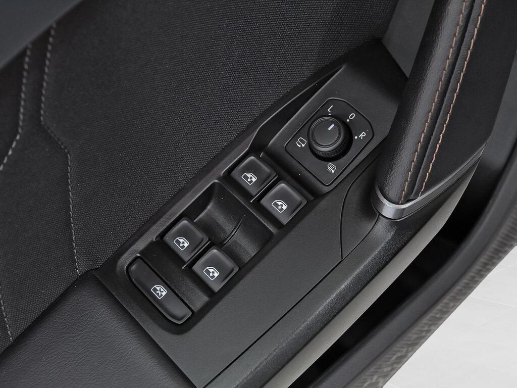 CUPRA León 1.5 eTSI 110kW (150CV) DSG Segunda mano