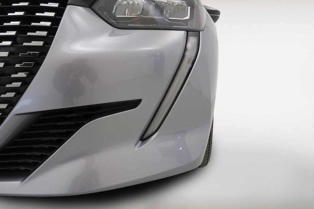 Peugeot 208 ALLURE PACK 1.2 PURETECH 100 CV AUTO 5P 23