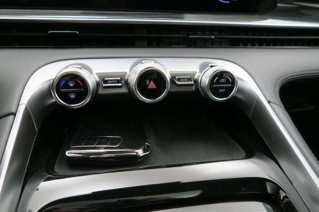 Omoda 9 SHS PREMIUM 1.5 TGDI SHS 537 CV 3DHT 4WD 5P 9