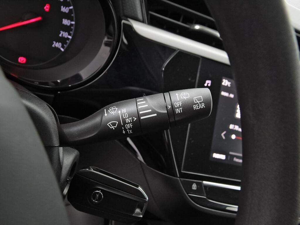 Opel Corsa 1.2 XEL 55kW (75CV) Edition 16