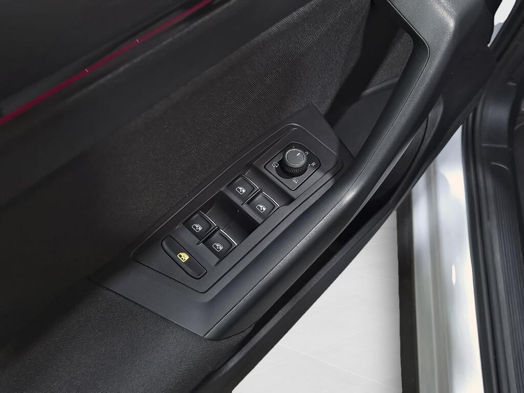 Volkswagen T-Roc Sport 1.5 TSI 110kW (150CV) DSG 12