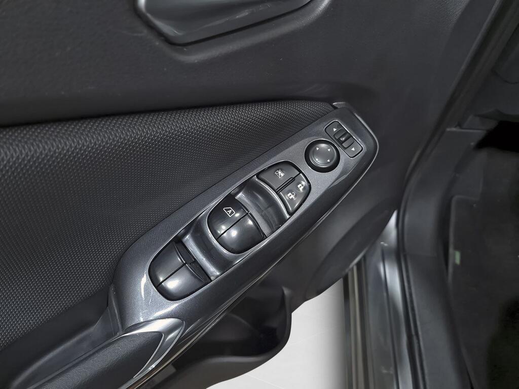 Nissan Juke DIG-T 86 kW (117 CV) 6 M/T ACENTA 11