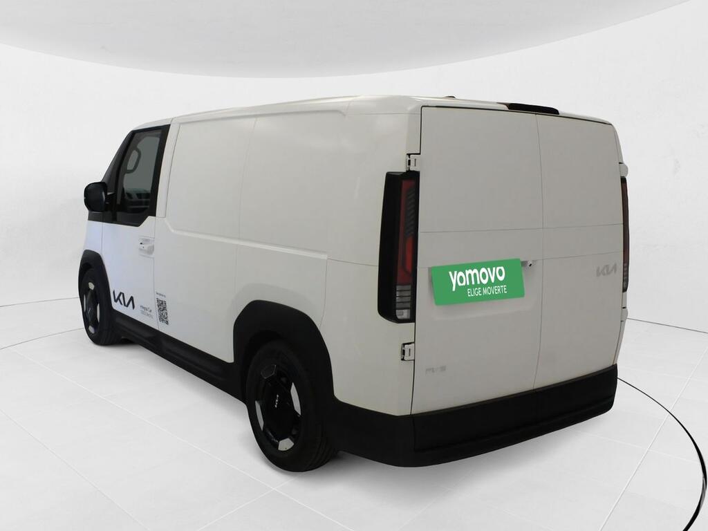 Kia PV5 Passenger Furgoneta BEV 71KWH L2H1 PLUS AUTO 163 4P 2