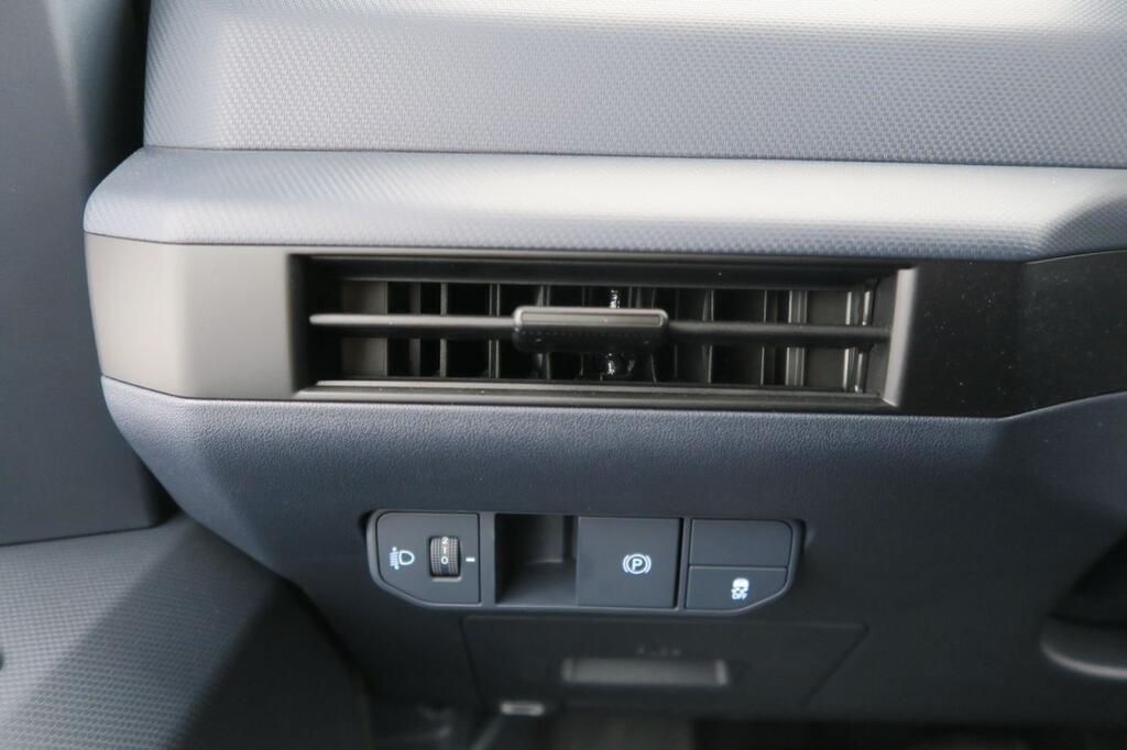 Kia PV5 Passenger Furgoneta BEV 71KWH L2H1 PLUS AUTO 163 4P 18