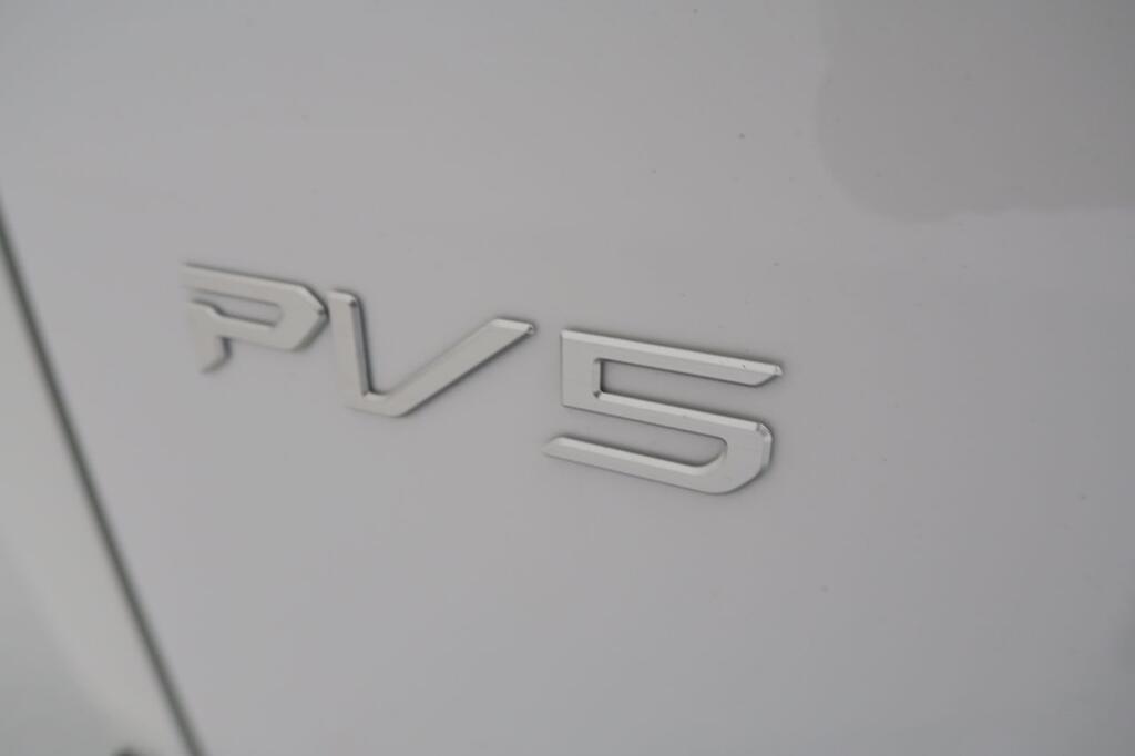 Kia PV5 Passenger Furgoneta BEV 71KWH L2H1 PLUS AUTO 163 4P 25