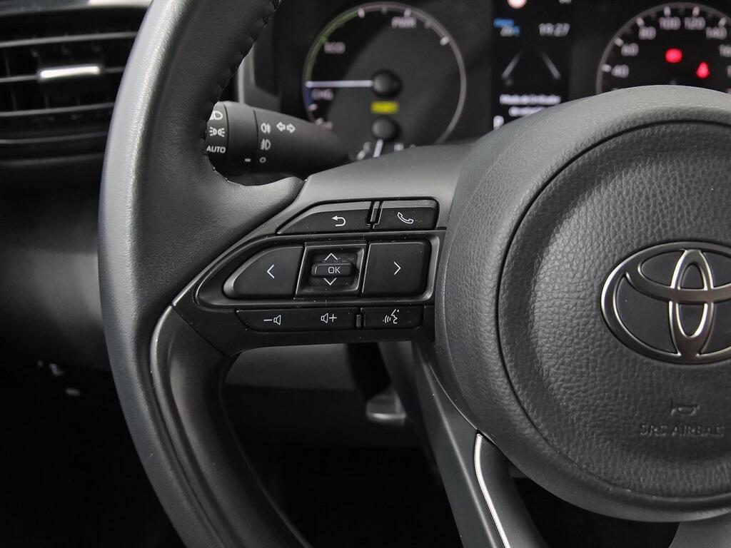 Toyota Yaris Cross 1.5 120H Active Plus 16