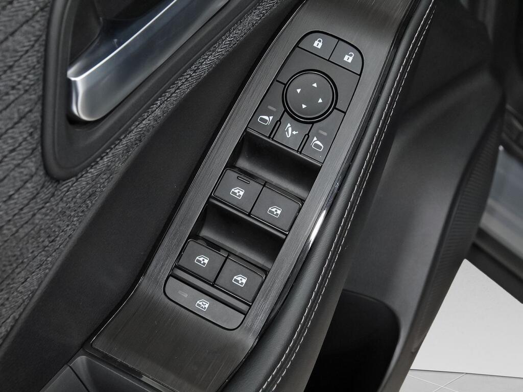 Nissan X-Trail 5pl 1.5 e-4ORCE 158kW 4x4 A/T N-Connecta 12