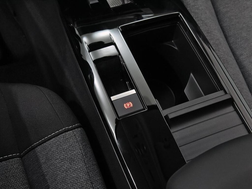 Citroën C4 Hybrid 100 e-DCS6 You 31