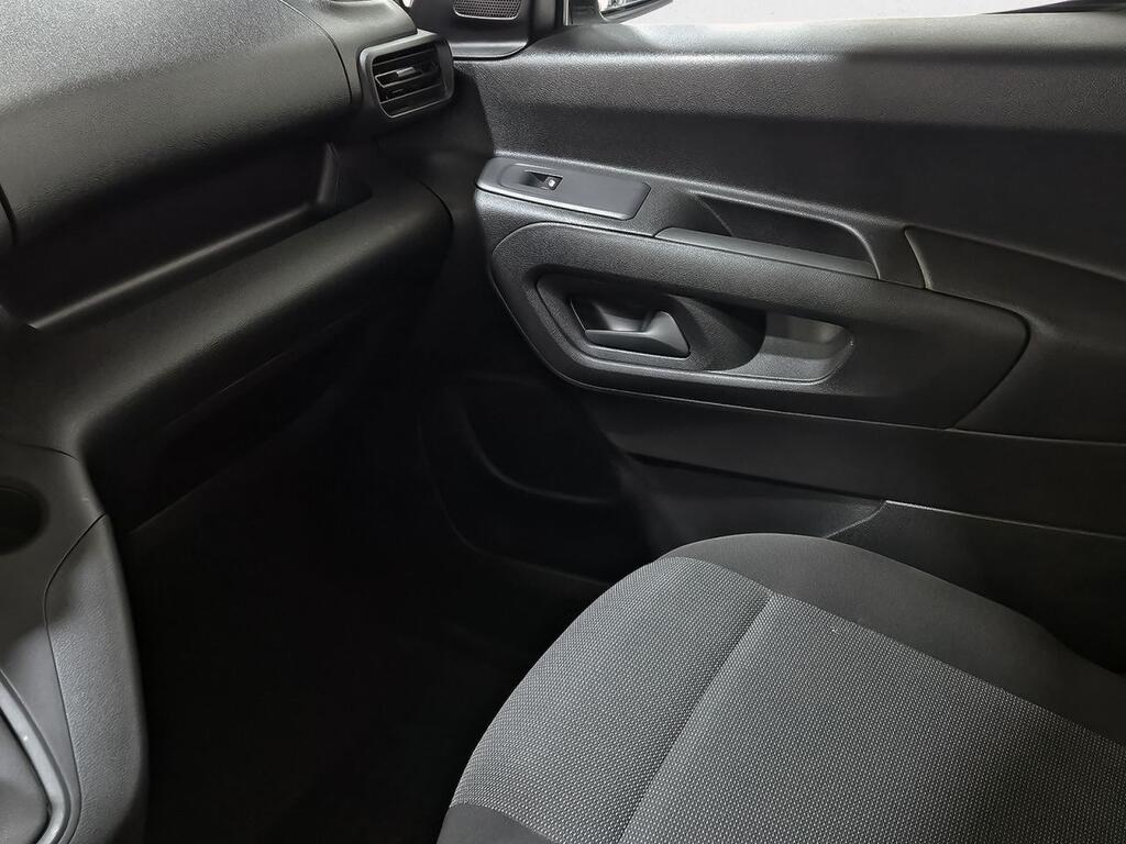 Peugeot Partner FG 1.5 BLUEHDI 100 PRO STANDARD 3P 600KG 26