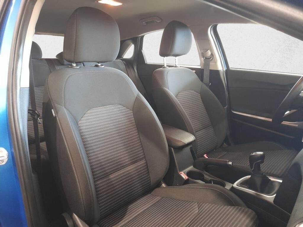 Kia Ceed 1.0 T-GDi 74kW (100CV) Drive 9