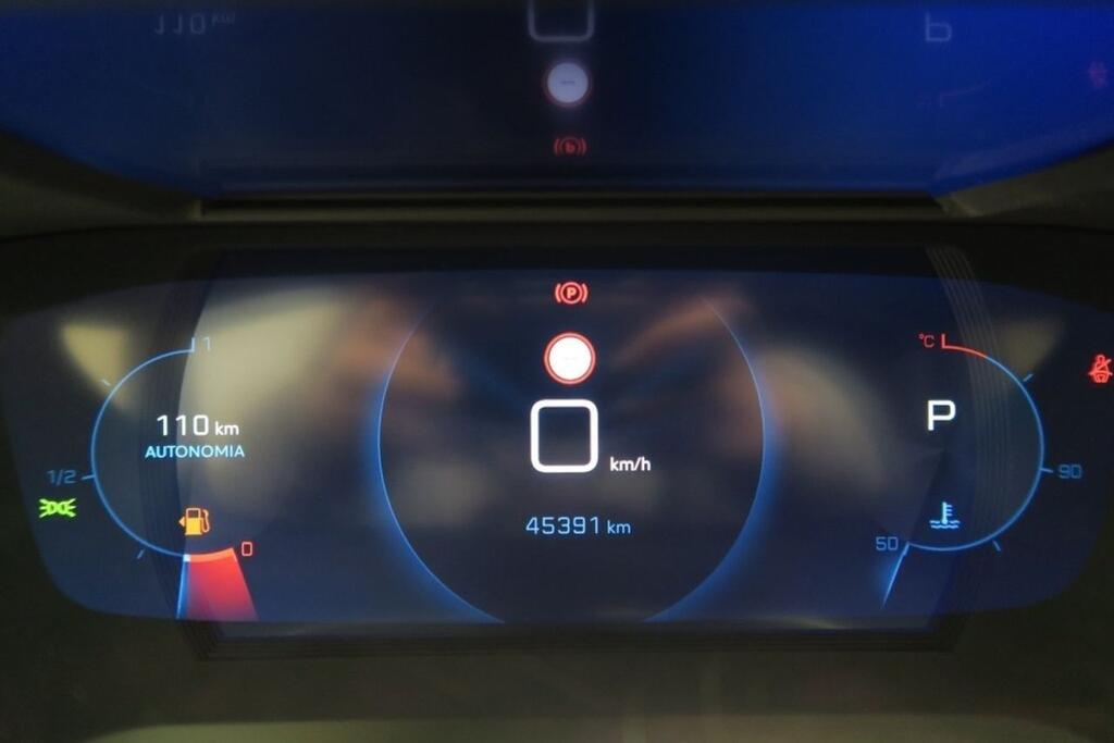 Peugeot 2008 ALLURE PACK 1.5 BLUEHDI 130 CV AUTO 5P 14