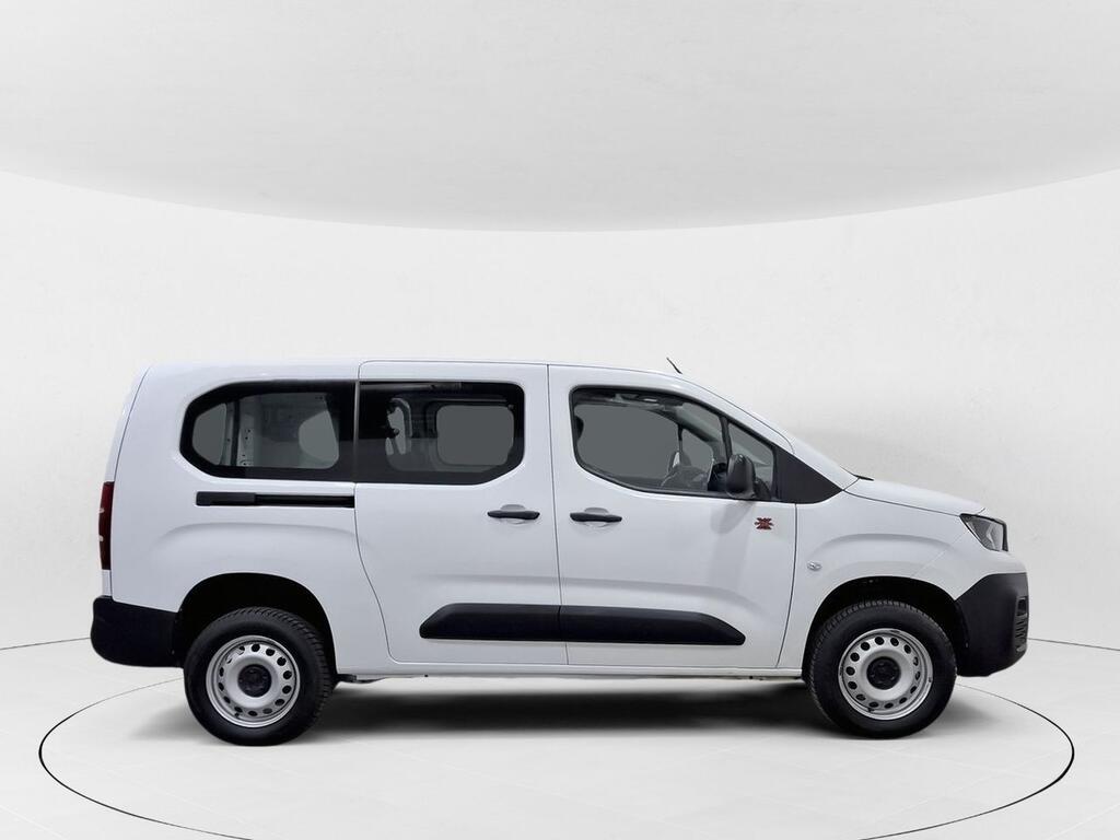 Peugeot Partner 1.5 BLUEHDI 130 PREMIUM 4WD DANGEL STD 4P 3