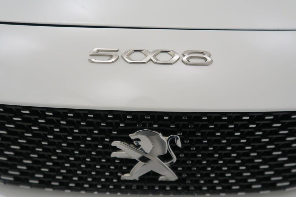 Peugeot 5008 GT 1.5 BLUEHDI 130 CV S&S AUTO 5P 7 PLAZAS 24