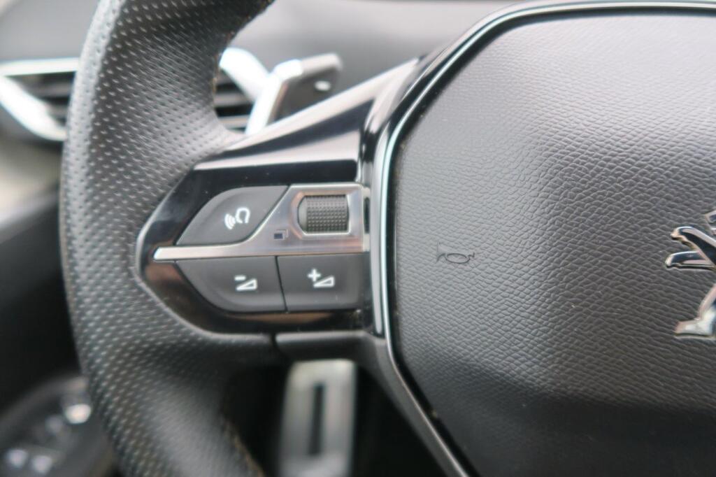 Peugeot 5008 GT 1.5 BLUEHDI 130 CV S&S AUTO 5P 7 PLAZAS 17