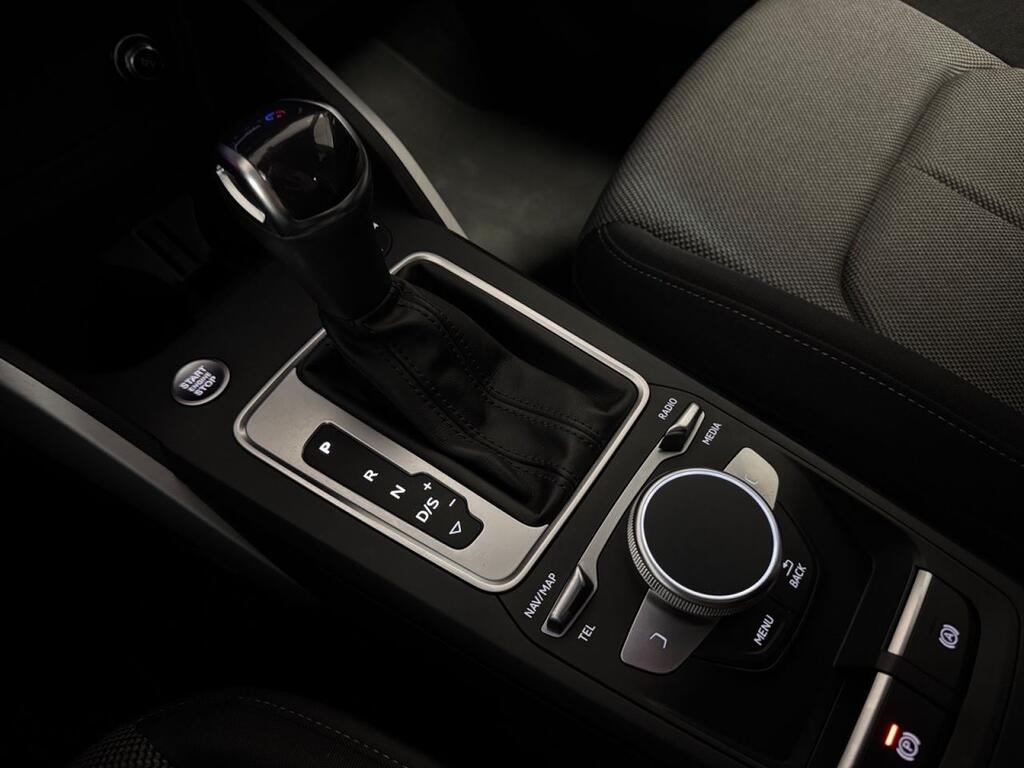 Audi Q2 S line 35 TDI 110kW (150CV) S tronic 15