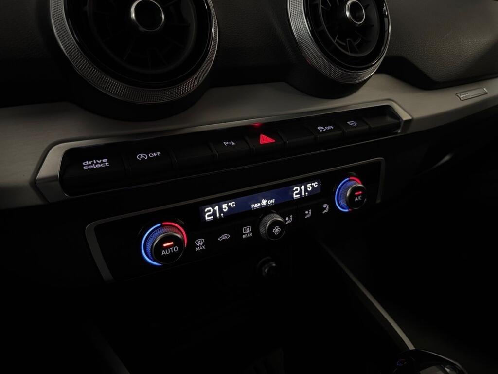 Audi Q2 S line 35 TDI 110kW (150CV) S tronic 14