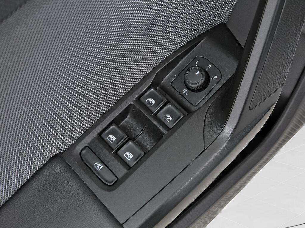 Seat Leon 1.5 TSI 85kW Style XS 10