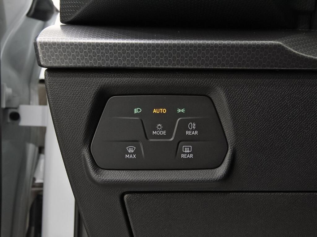 Seat Leon 1.5 TSI 85kW Style XS 11