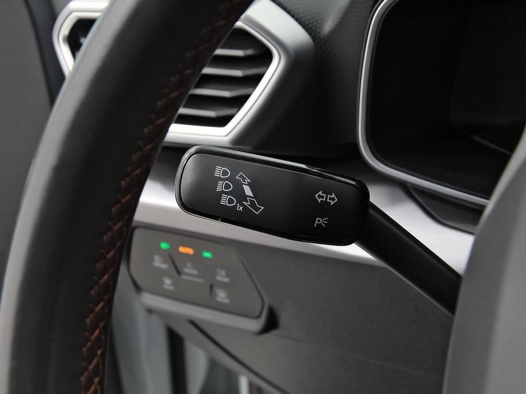 Seat Leon SP 1.5 eTSI 110kW DSG S&S FR 13