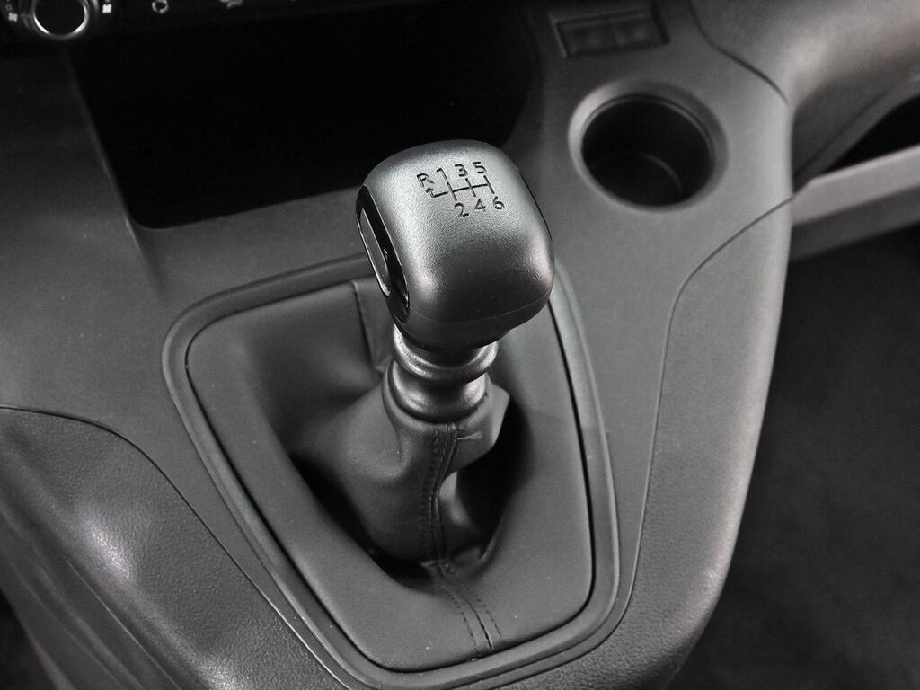 Peugeot Partner FG 1.5 BLUEHDI 100 STANDARD 4P 600KG 27