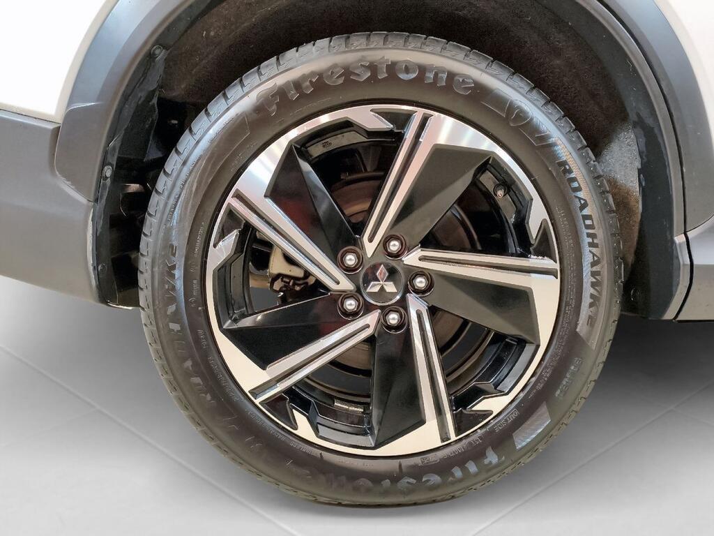 Mitsubishi Eclipse Cross 2.4 PHEV Kaiteki Auto 4WD 10