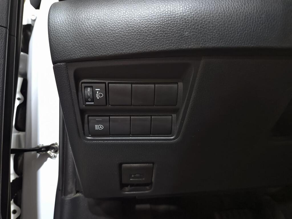 Toyota Yaris Cross 1.5 120H Active Tech 13