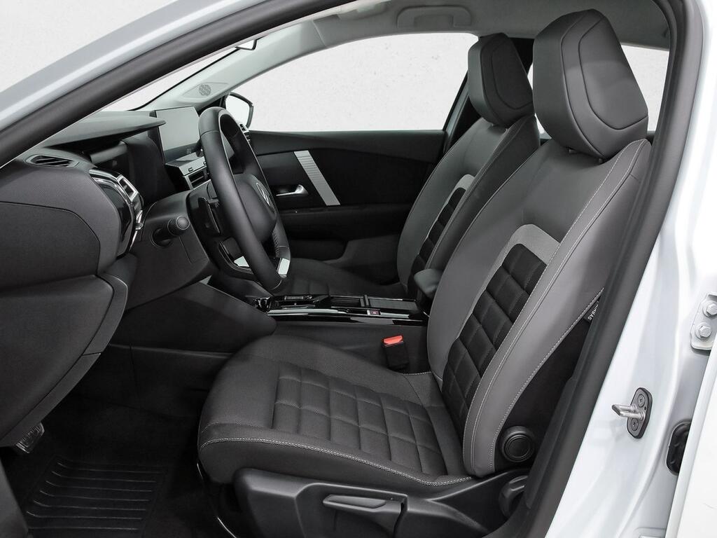 Citroën C4 Hybrid 145 ë-DCS6 Plus