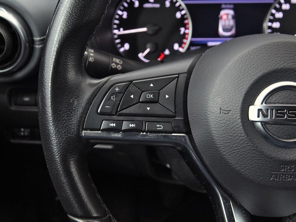 Nissan Juke DIG-T 84 kW (114 CV) 6M/T N-Connecta 17