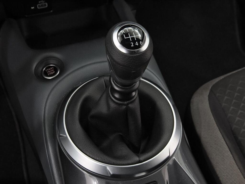 Nissan Juke DIG-T 84 kW (114 CV) 6M/T N-Connecta 29