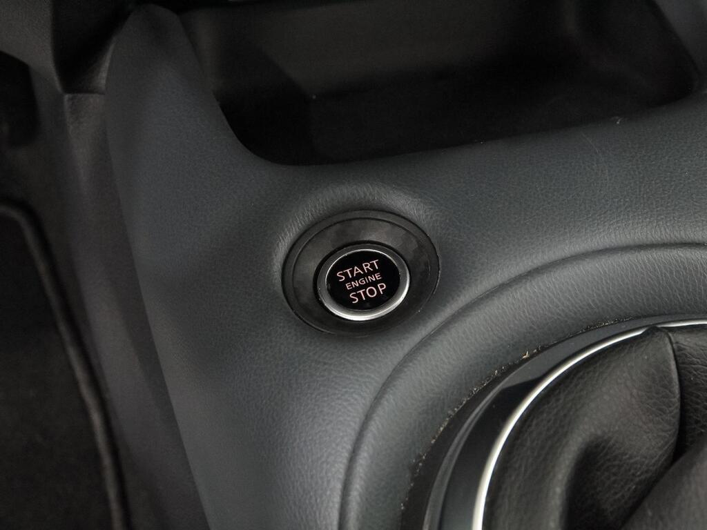 Nissan Juke DIG-T 84 kW (114 CV) 6M/T N-Connecta 27