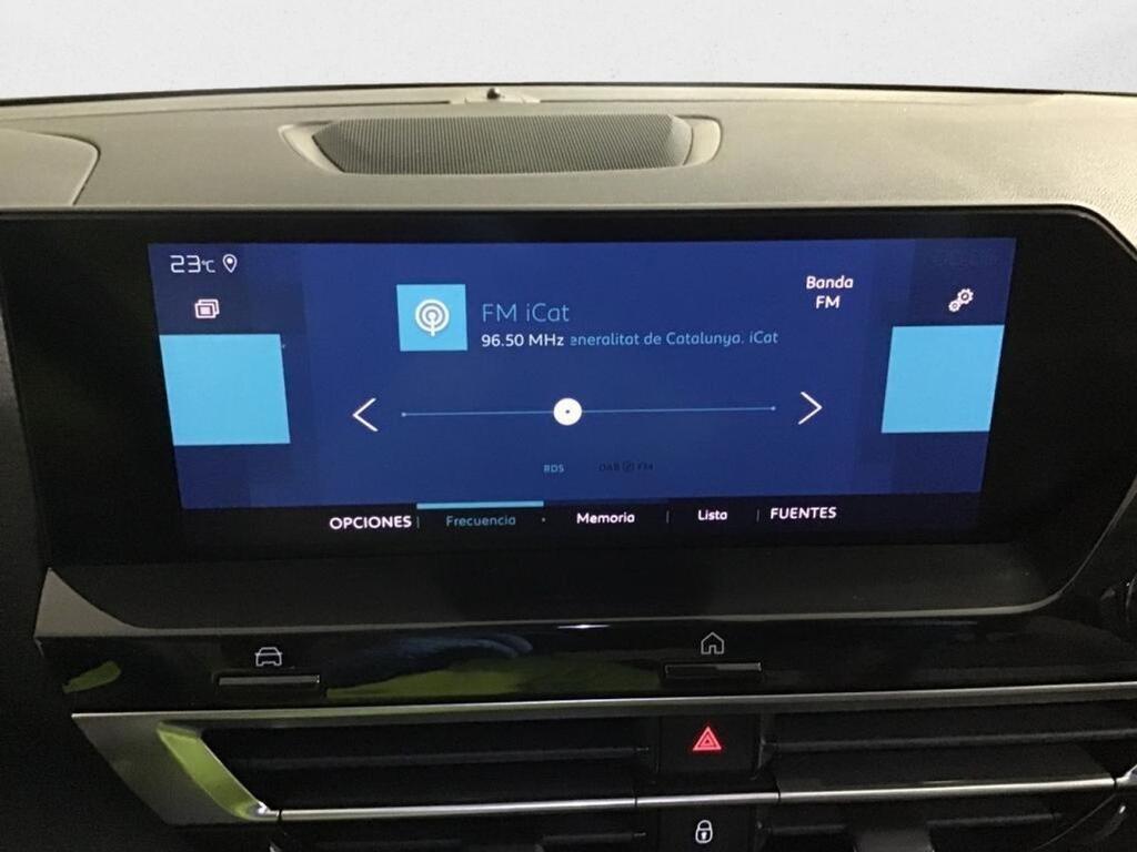 Citroën C4 ë-C4 eléctrico 100kW 50kWh Shine 16