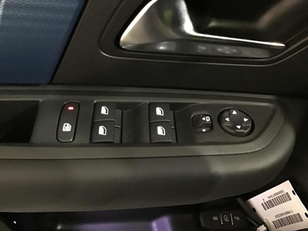 Citroën C4 ë-C4 eléctrico 100kW 50kWh Shine 22