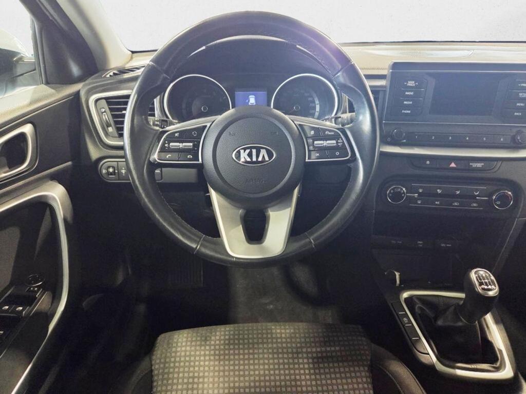 Kia Ceed FAMILIAR CONCEPT TOURER 1.0 T-GDI 120CV 5P 11