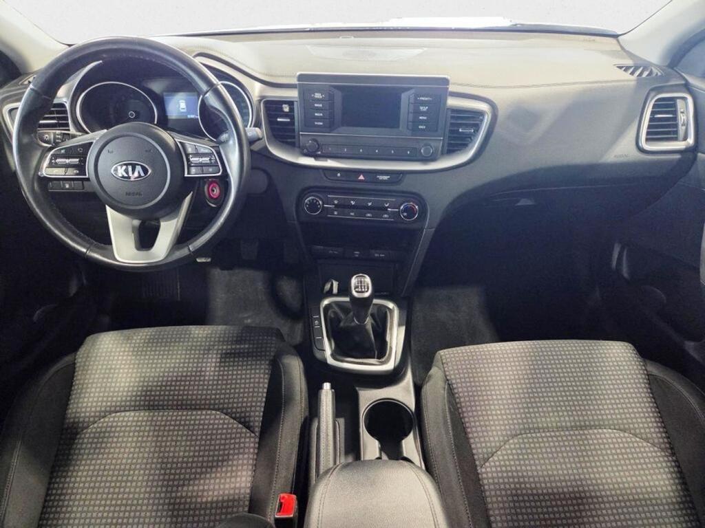 Kia Ceed FAMILIAR CONCEPT TOURER 1.0 T-GDI 120CV 5P 9