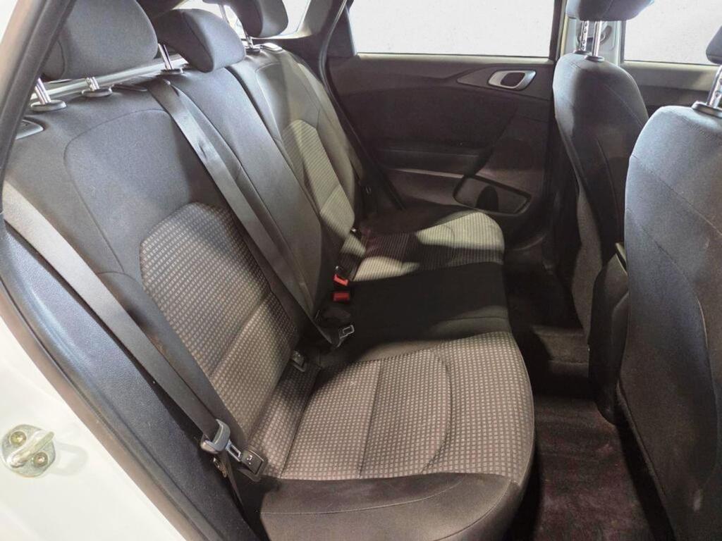 Kia Ceed FAMILIAR CONCEPT TOURER 1.0 T-GDI 120CV 5P 20