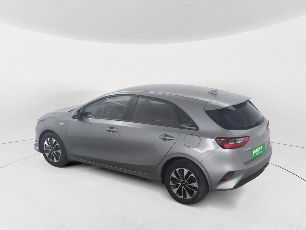 Kia Ceed Berlina 1.0 T-GDI 74KW CONCEPT 100 5P 8