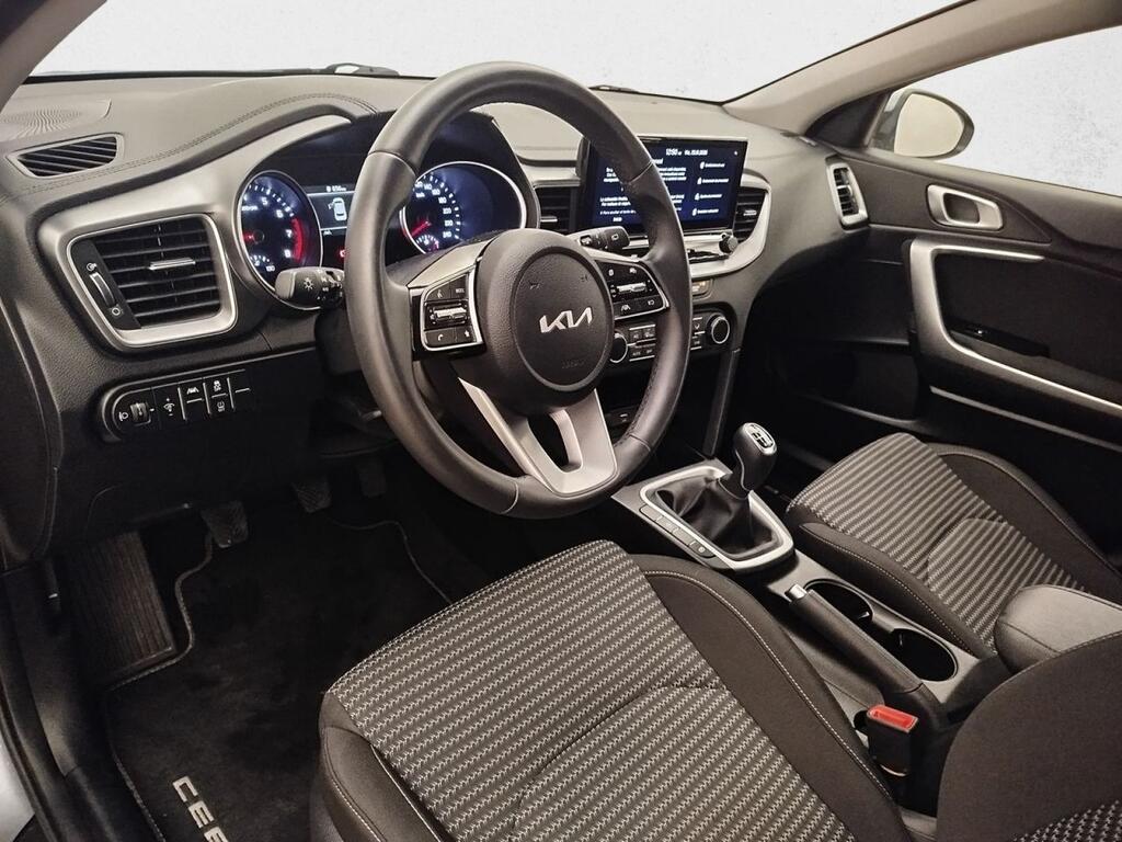 Kia Ceed Berlina 1.0 T-GDI 74KW DRIVE 100 5P 3