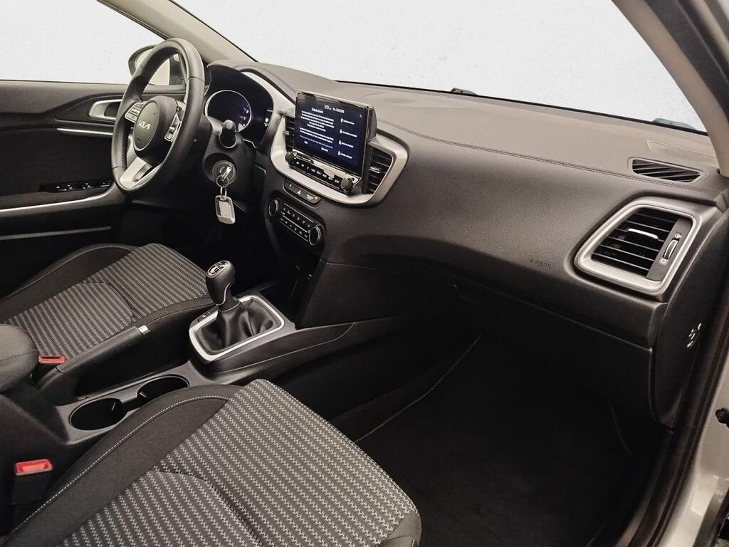 Kia Ceed Berlina 1.0 T-GDI 74KW DRIVE 100 5P 5