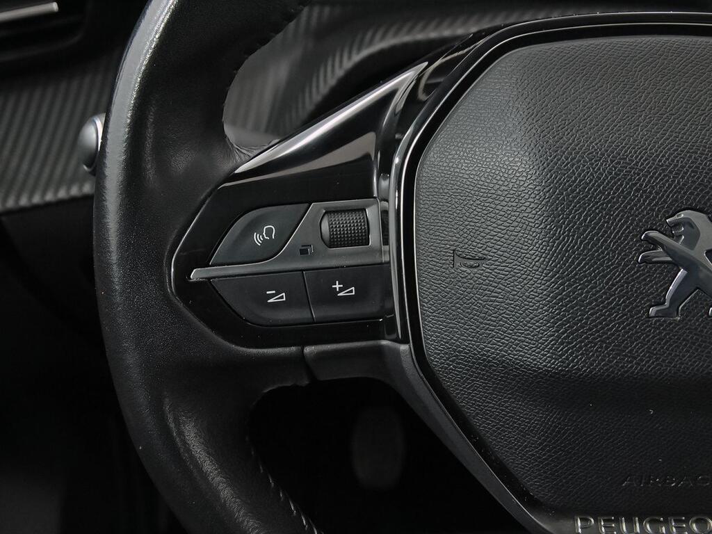 Peugeot 208 PureTech 73kW (100CV) Allure 19