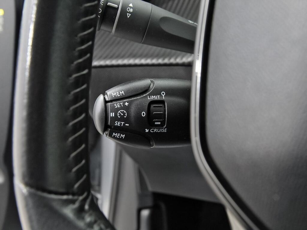 Peugeot 208 PureTech 73kW (100CV) Allure 17