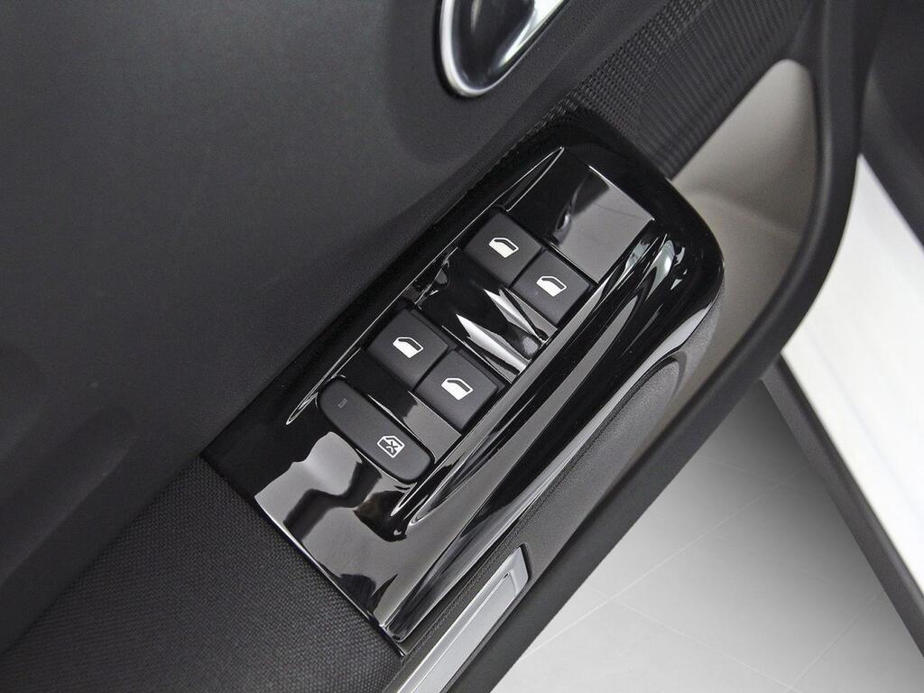 Citroën C3 PureTech 81KW (110CV) S&S Shine 15