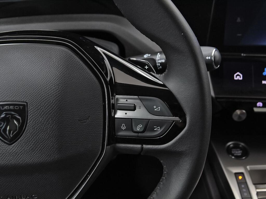 Peugeot 408 408 Allure HYBRID 136 eDCS6 19